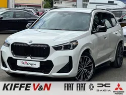 Weiß Gebraucht 2023 BMW iX1 M Sport SUV | 41.750 € (Fairer Preis)
