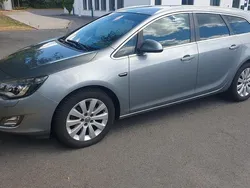 Silber Gebraucht 2011 Opel Astra Innovation Kombi | 6.000 € (Fairer Preis)