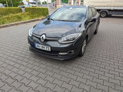 Schwarz Gebraucht 2015 Renault Mégane GrandTour LIMITED Kombi | 5.300 € (Fairer Preis)