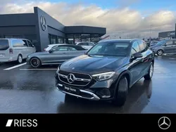Schwarz Gebraucht 2024 Mercedes GLC200 Avantgarde SUV | 49.400 € (Superpreis)