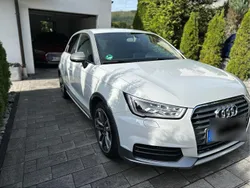 Weiß Gebraucht 2017 Audi A1 Sportback Sport Kleinwagen | 14.900 € (Fairer Preis)
