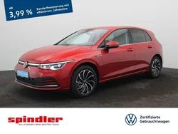 Kings red metallic Gebraucht 2024 VW Golf VIII Style Limousine | 30.280 € (Superpreis)