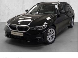 Schwarz Gebraucht 2021 BMW 320 Advantage Kombi | 25.480 € (Fairer Preis)