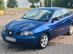 Blau Gebraucht 2003 Seat Ibiza Stella Kleinwagen | 2.100 € (Etwas zu teuer)