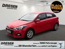 Rot Gebraucht 2020 Hyundai i20 Select Limousine | 12.950 € (Fairer Preis)