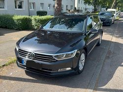 Schwarz Gebraucht 2018 VW Passat Comfortline Kombi | 19.200 € (Fairer Preis)