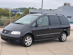 Schwarz Gebraucht 2009 VW Sharan Van / Kleinbus | 7.999 € (Teuer)