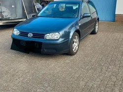 Grau Gebraucht 2005 VW Golf IV Trendline Limousine | 1.400 € (Guter Preis)