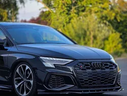 Schwarz Gebraucht 2021 Audi S3 Ambiente Limousine | 43.990 €