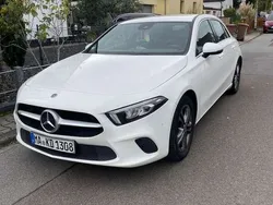 Weiß Gebraucht 2018 Mercedes A200 Kleinwagen | 16.900 € (Fairer Preis)