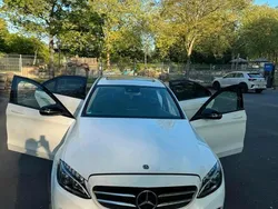 Weiß Gebraucht 2018 Mercedes C200 Limousine | 19.500 €