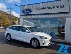 Weiss Gebraucht 2021 Ford Focus Cool & Connect Kombi | 15.990 € (Teuer)