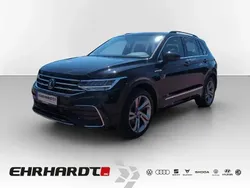 Deep black perleffekt Gebraucht 2024 VW Tiguan R-line SUV | 38.480 € (Fairer Preis)