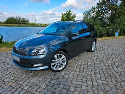 Grau Gebraucht 2017 Skoda Fabia Clever Kombi | 8.799 € (Fairer Preis)