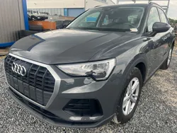 Grau Gebraucht 2020 Audi Q3 Basis SUV | 20.400 € (Superpreis)