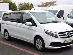 Arktikweiss Gebraucht 2022 Mercedes V220 Van / Kleinbus | 27.368 € (Superpreis)