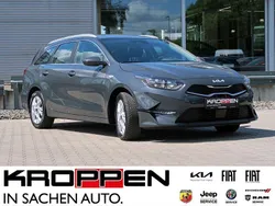 Grau Gebraucht 2024 Kia Ceed | 24.990 € (Guter Preis)