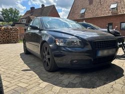 Schwarz Gebraucht 2004 Volvo S40 Limousine | 3.300 € (Guter Preis)