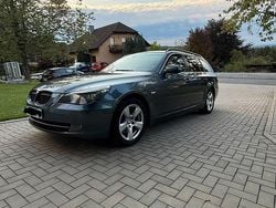 Silber Gebraucht 2010 BMW 225 Kombi | 6.800 €