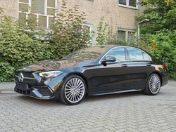 Schwarz Gebraucht 2022 Mercedes C300 AMG line Limousine | 38.900 € (Etwas zu teuer)