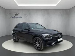 Schwarz Gebraucht 2020 Mercedes GLC300e AMG SUV | 31.900 € (Fairer Preis)
