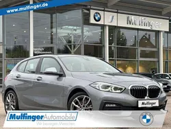 Grau Gebraucht 2023 BMW 120 Kleinwagen | 23.440 € (Fairer Preis)