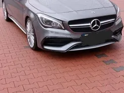 Grau Gebraucht 2018 Mercedes CLA45 AMG Shooting Brake AMG Kombi | 21.900 € (Fairer Preis)