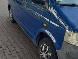Blau Gebraucht 2003 VW Transporter Van | 2.850 €