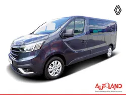 Grau Gebraucht 2024 Renault Trafic Van | 35.990 € (Guter Preis)