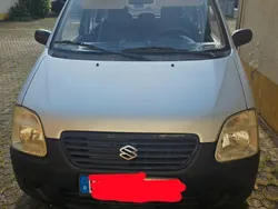 Grau Gebraucht 2004 Suzuki Wagon R+ Kombi | 2.000 € (Fairer Preis)