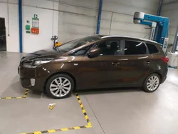 Braun Gebraucht 2015 Kia Carens Van / Kleinbus | 7.750 € (Guter Preis)