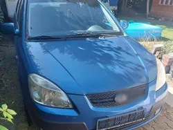 Blau Gebraucht 2008 Kia Rio Basis Kleinwagen | 2.200 € (Fairer Preis)