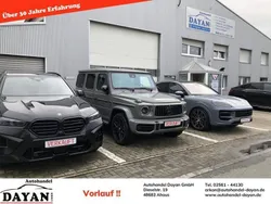Grau Gebraucht 2024 VW Golf VIII Style Limousine | 33.800 € (Teuer)