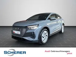 Grau Gebraucht 2022 Audi Q4 e-tron SUV | 25.950 € (Fairer Preis)