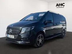 Obsidianschwarz metallic Gebraucht 2025 Mercedes V300 Style Van / Kleinbus | 89.990 €