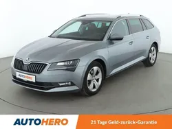 Grau Gebraucht 2019 Skoda Superb Style Limousine | 20.780 € (Fairer Preis)