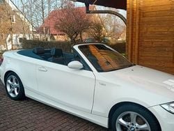 Weiß Gebraucht 2009 BMW 118 Cabriolet Advantage Cabrio | 7.900 € (Superpreis)