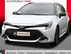 Weiß Neu 2024 Toyota Corolla Comfort Kombi | 32.289 €