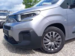 Artense grau metallic Neu 2025 Citroën Berlingo Van / Kleinbus | 28.374 € (Guter Preis)