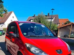Rot Gebraucht 2008 Peugeot 1007 RC Kleinwagen | 2.390 € (Fairer Preis)