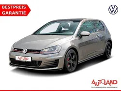Grau Gebraucht 2017 VW Golf VII GTI Limousine | 21.950 € (Etwas zu teuer)