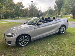 Silber Gebraucht 2015 BMW 218 Sport Line Cabrio | 15.555 € (Fairer Preis)