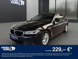 Schwarz / schwarz ii Gebraucht 2022 BMW 520 Kombi | 27.650 € (Fairer Preis)