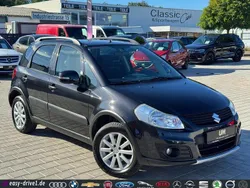 Schwarz Gebraucht 2012 Suzuki SX4 Club SUV | 8.990 € (Etwas zu teuer)