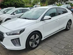 Weiß Gebraucht 2022 Hyundai Ioniq Advantage Limousine | 19.800 € (Fairer Preis)