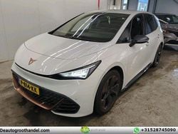 Weiß Gebraucht 2022 Cupra Born Kleinwagen | 18.029 €