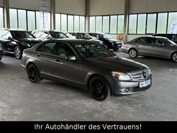 Grau Gebraucht 2009 Mercedes C250 Limousine | 7.499 € (Guter Preis)