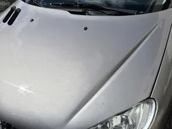 Silber Gebraucht 2003 Peugeot 206 Kleinwagen | 300 €
