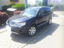Schwarz metallic Gebraucht 2010 Mitsubishi Outlander Instyle SUV | 10.900 €