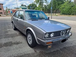 Silber Gebraucht 1983 Alfa Romeo Alfetta Quadrifoglio Limousine | 12.000 €
